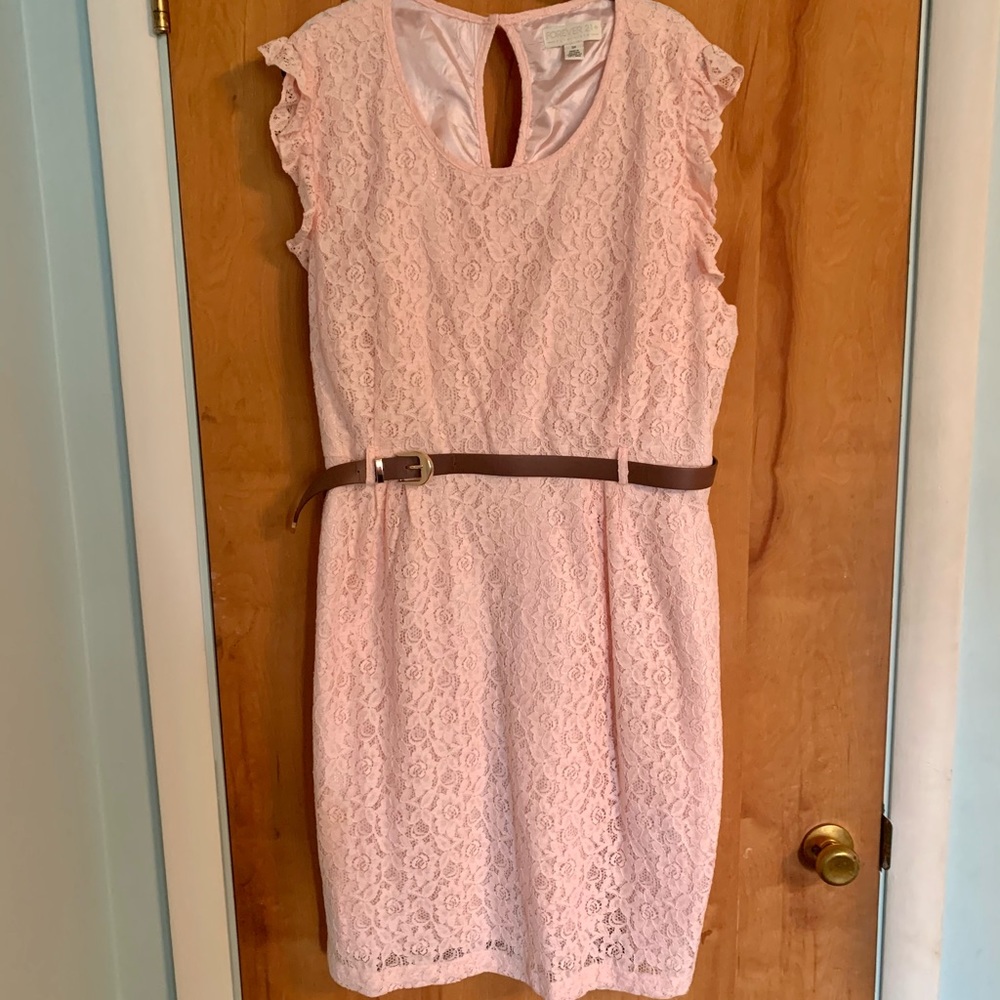 Forever 21_ (EUC) Light Pink Lace Dress_Size 3X